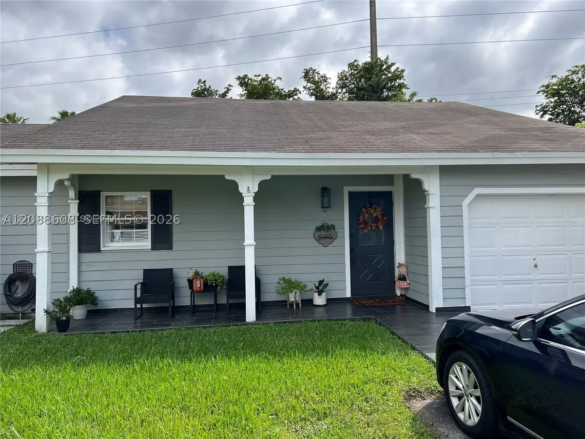 15115 SW 140th, Miami, FL 33186 - #1