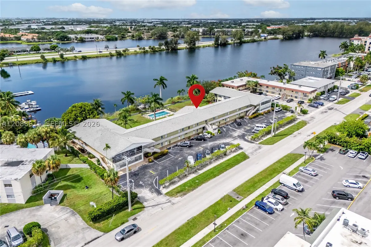 960 Crystal Lake #112, Deerfield Beach, FL 33064 - #1