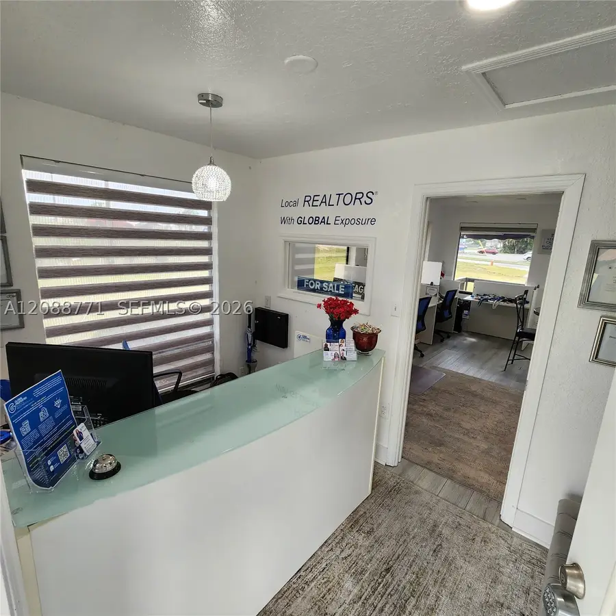 909 SW 10th St (hwy 200), Ocala, FL 34471 - #3