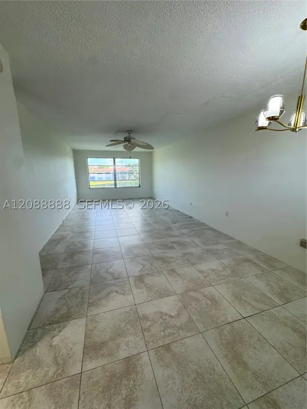 2940 NE 203rd #213 C, Aventura, FL 33180