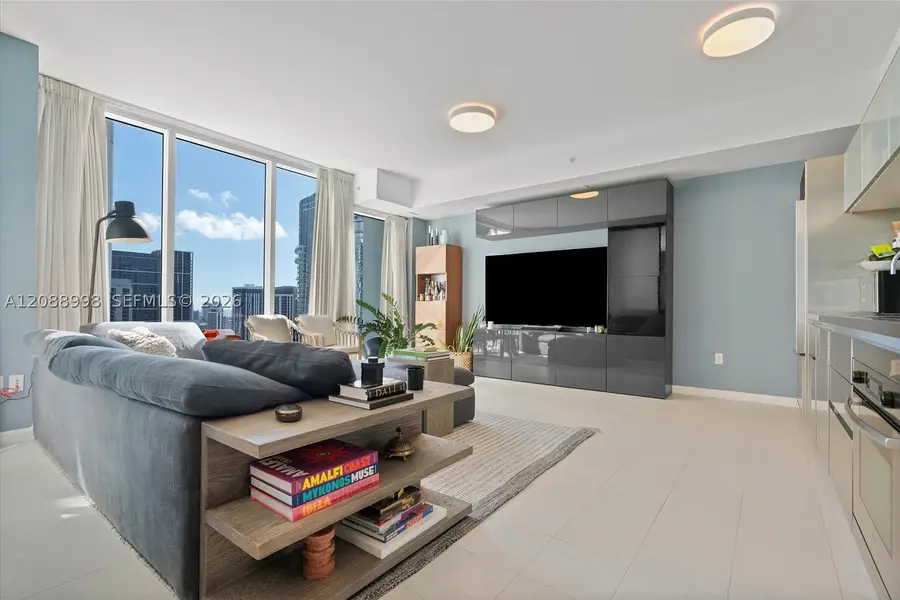 Address Withheld By Seller, Miami, FL 33132 - #3