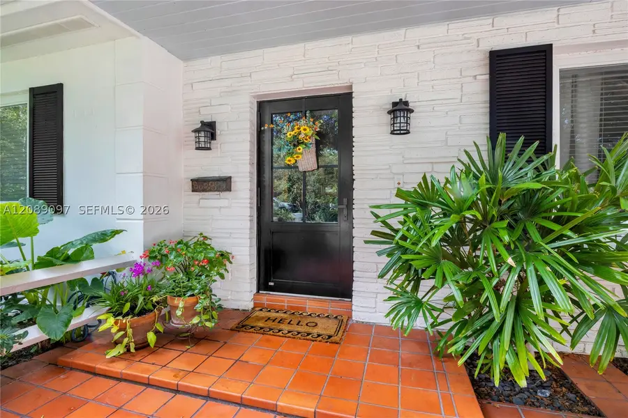 1530 Garcia, Coral Gables, FL 33146 - #2