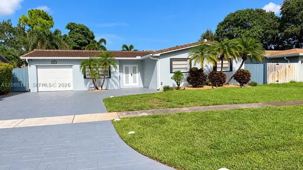 1711 N 50th, Hollywood, FL 33021