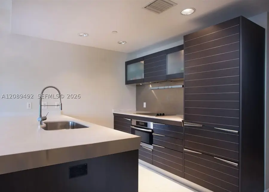 200 Biscayne Boulevard #3209, Miami, FL 33131 - #2