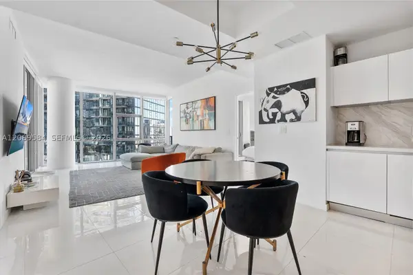 851 NE 1st #1712, Miami, FL 33132