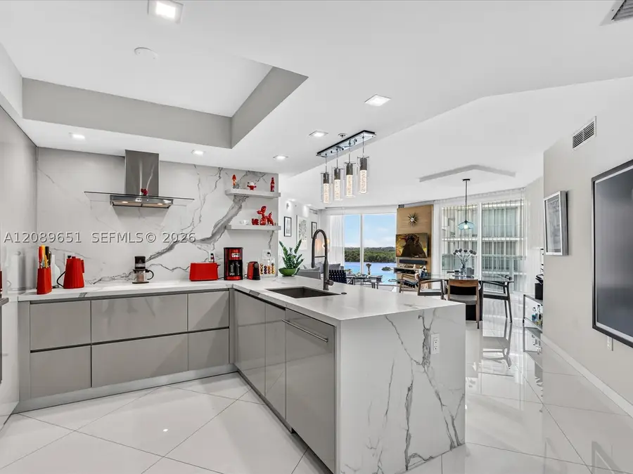 250 Sunny Isles #3-1004, Sunny Isles Beach, FL 33160 - #2