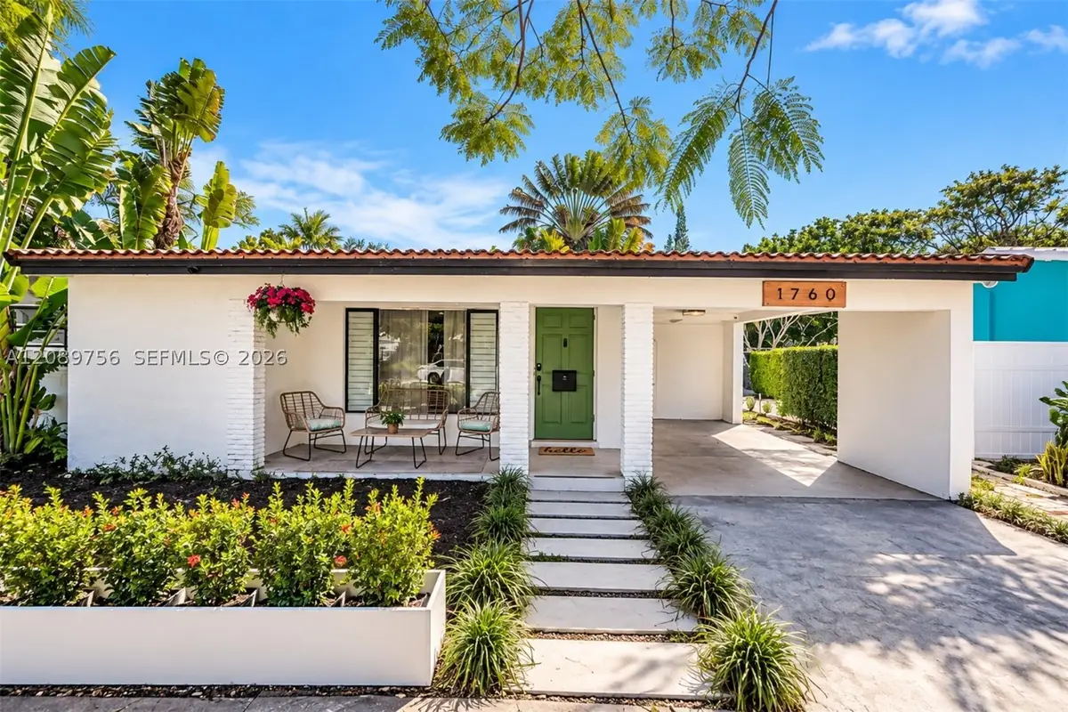 1760 NE 13th, Fort Lauderdale, FL 33304 - #1