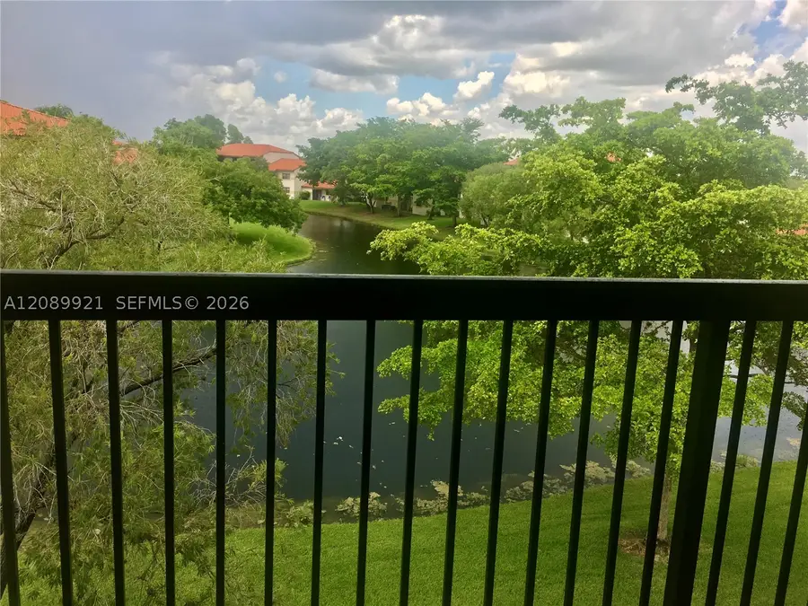 9897 Nob Hill #9897, Sunrise, FL 33351 - #3