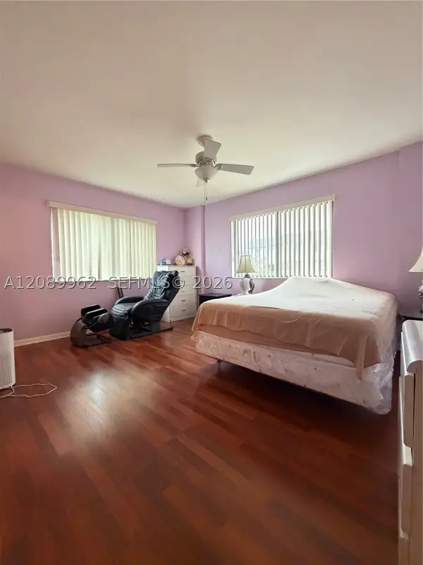 8020 Hampton #401, North Lauderdale, FL 33068