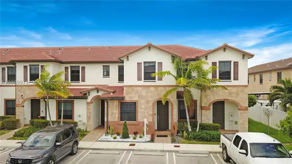 10628 W 33rd, Hialeah, FL 33018