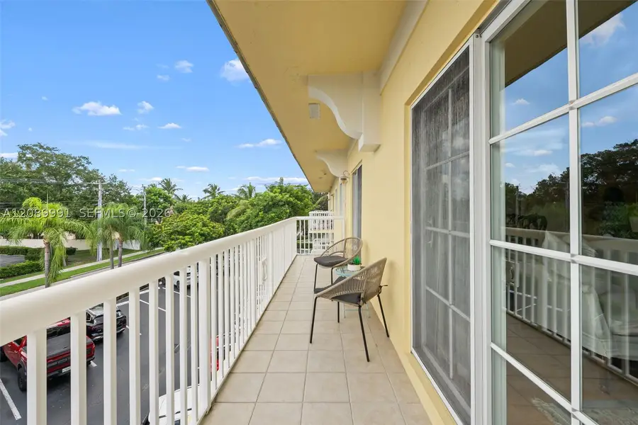 150 NE 15th #350, Fort Lauderdale, FL 33301 - #2