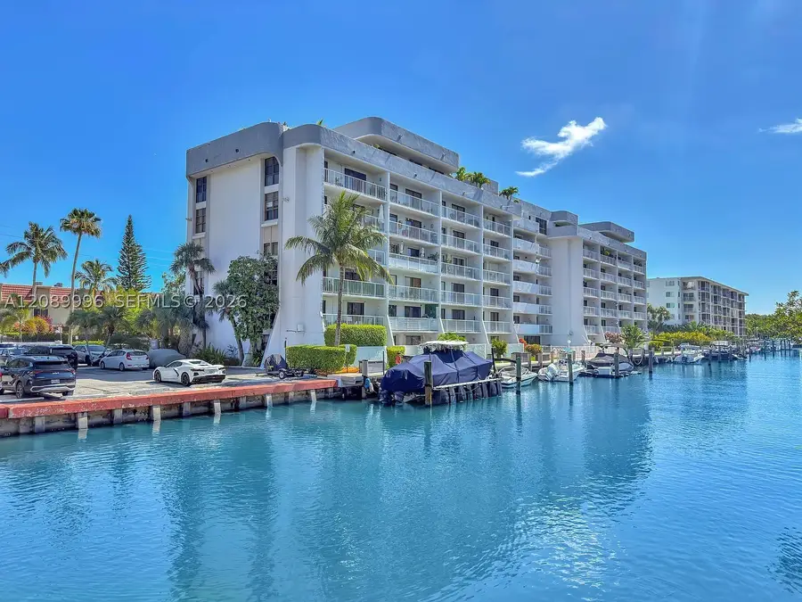 1650 NE 115th #207, Miami, FL 33181 - #3