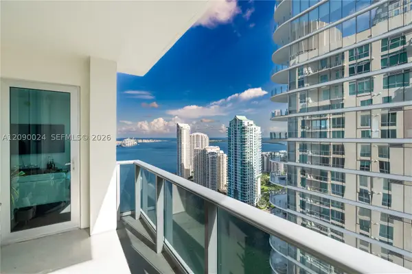 300 S Biscayne #T-3504, Miami, FL 33131