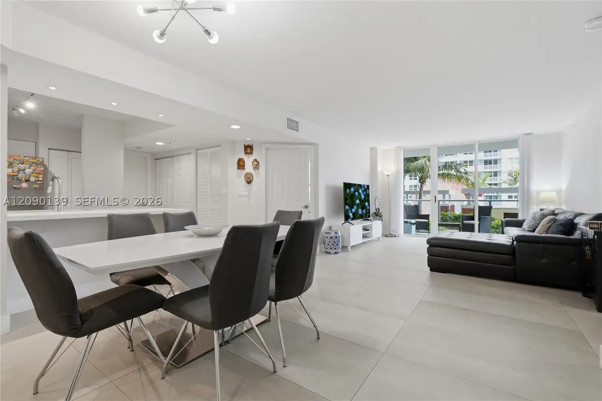 1155 Brickell Bay #704, Miami, FL 33131 - #1
