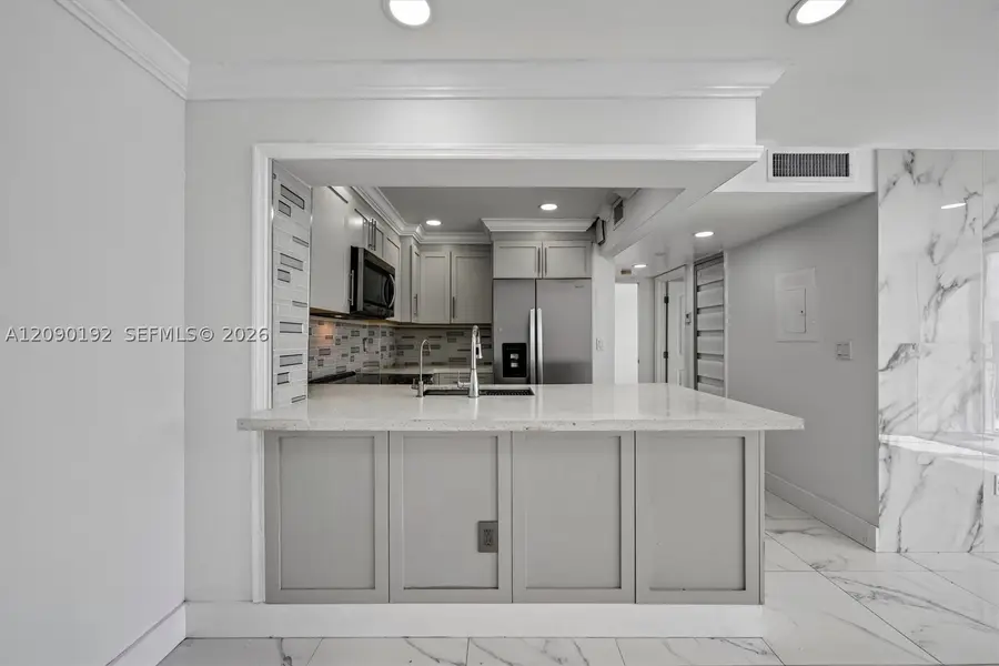 8075 NW 7th #503, Miami, FL 33126 - #3