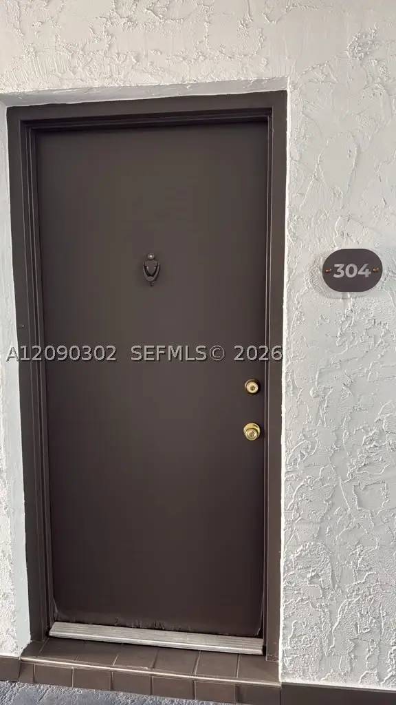 5221 Geneva #304, Doral, FL 33166 - #2