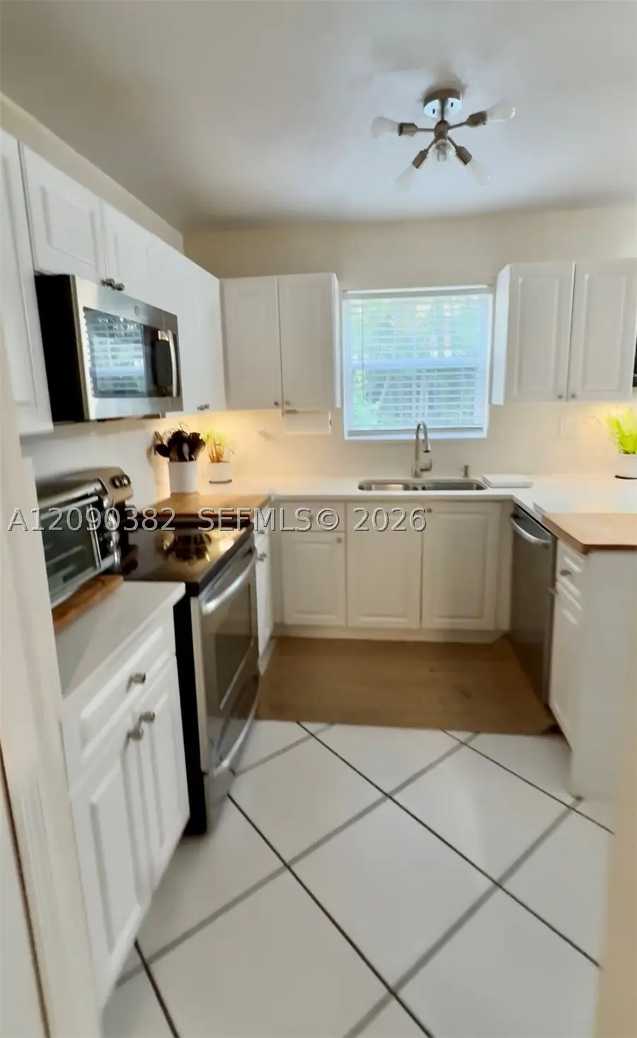 195 Sable Palm, Davie, FL 33325 - #2