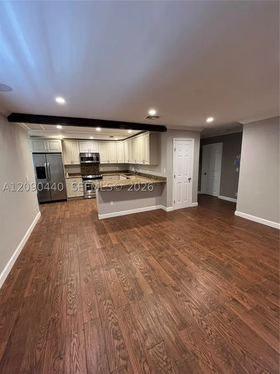 217 SW 10th, Hallandale, FL 33009 - #3
