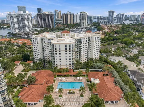 19900 E Country Club #116, Aventura, FL 33180