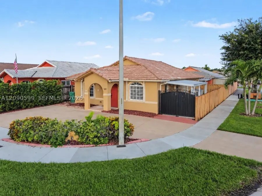 12711 NW 99th, Hialeah Gardens, FL 33018 - #2