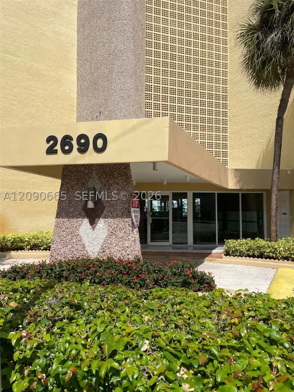 2690 SW 22nd #504, Miami, FL 33133