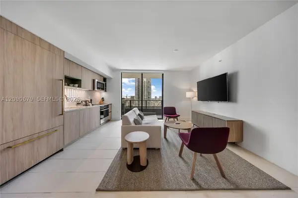 159 NE 6 #2402, Miami, FL 33132