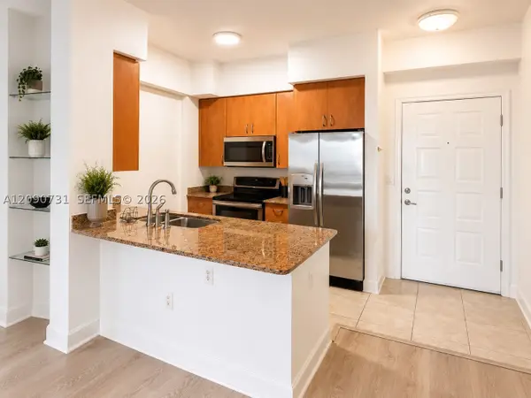 1830 Radius #1118, Hollywood, FL 33020
