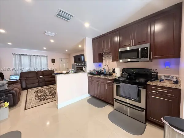 1878 NW 45th, Tamarac, FL 33309