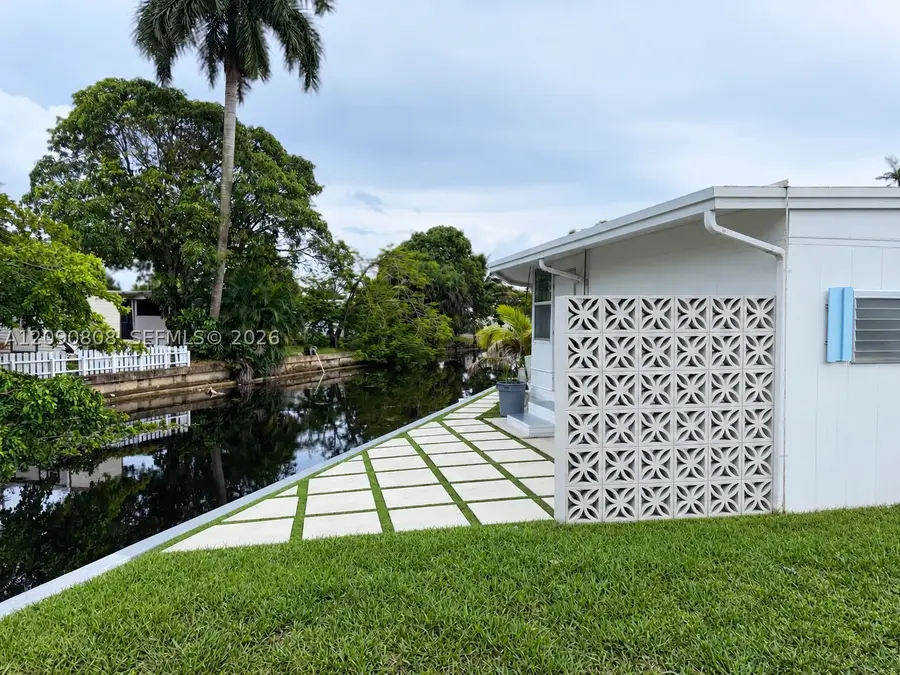 1666 SW 85th, Davie, FL 33324 - #2