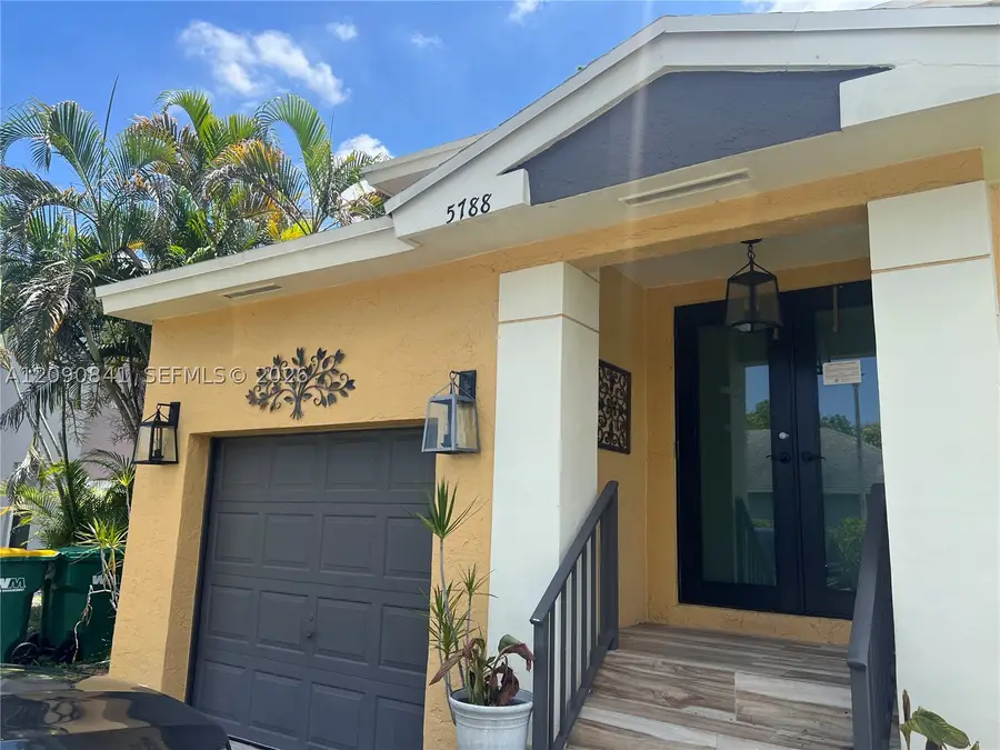 5788 Woodland Point, Tamarac, FL 33319 - #3