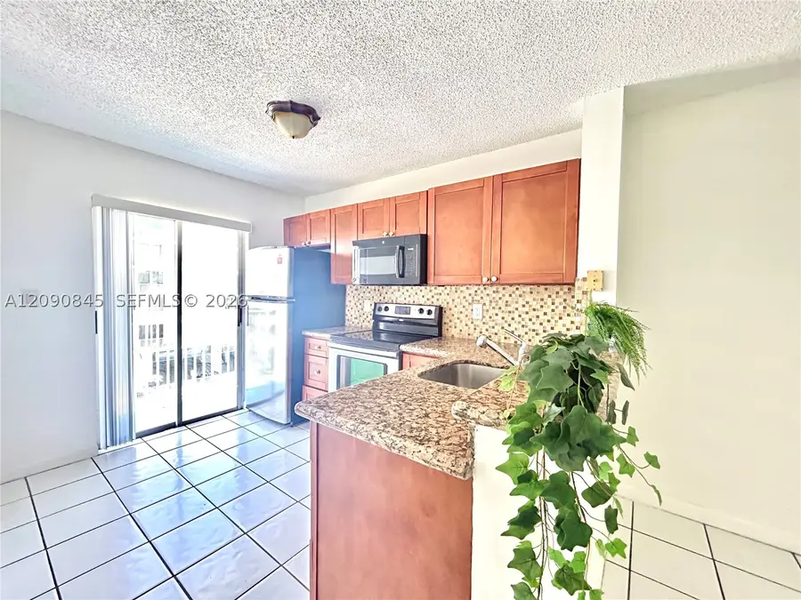 2575 SW 27th #509, Miami, FL 33133 - #3