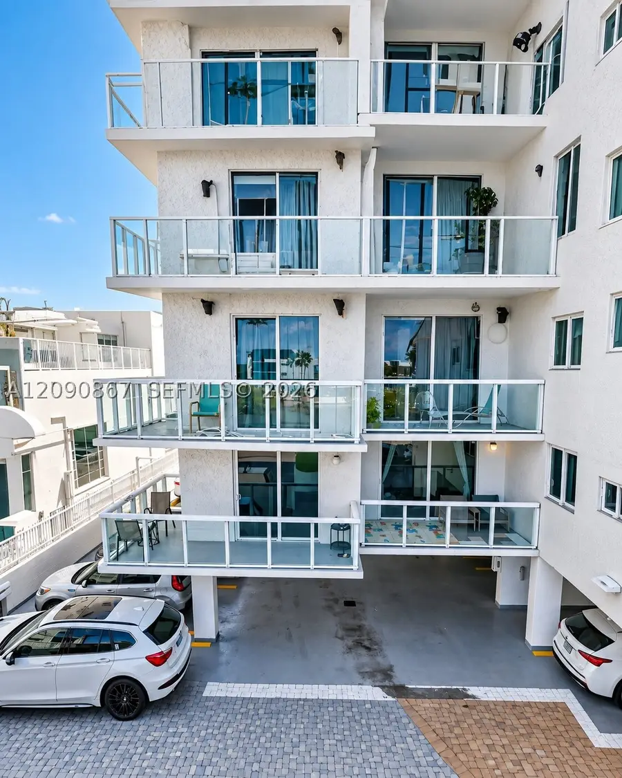 2457 Collins #202, Miami Beach, FL 33140 - #3