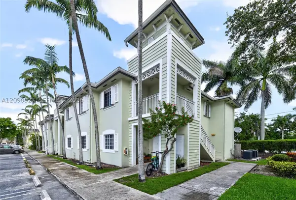 359 NE 27th #204, Homestead, FL 33033