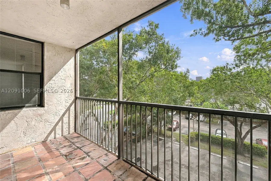 6800 Cypress #411, Plantation, FL 33317 - #2