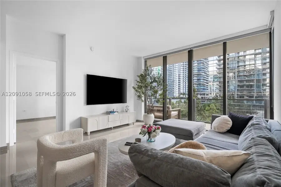 88 SW 7th #809, Miami, FL 33130 - #2