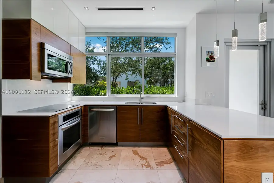548 Fernwood #548, Key Biscayne, FL 33149 - #2