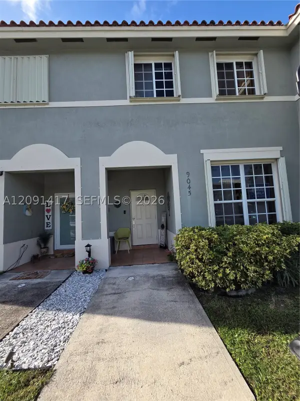 9045 SW 203rd, Cutler Bay, FL 33189