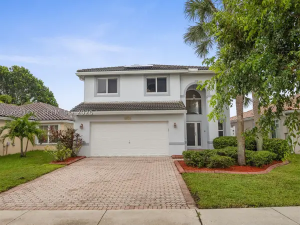 20833 NW 14th, Pembroke Pines, FL 33029