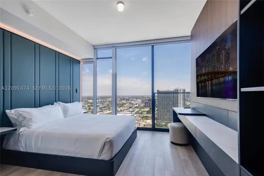 20 NE 11 #3103B, Miami, FL 33132 - #2