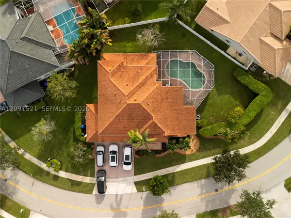 17930 NW 13th, Pembroke Pines, FL 33029