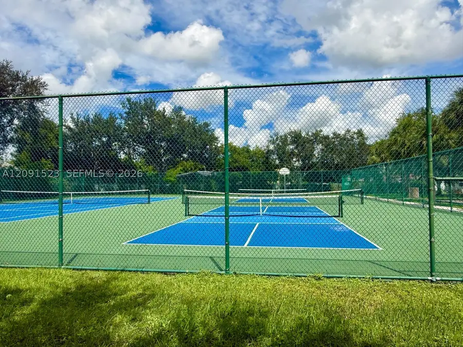 6982 Coronado, Pembroke Pines, FL 33331 - #3