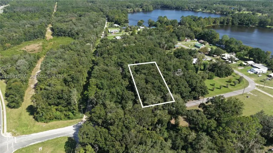 104 Twin Lake Grove, Interlachen, FL 32148 - #3