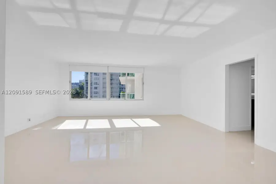 1000 West #301, Miami Beach, FL 33139 - #2
