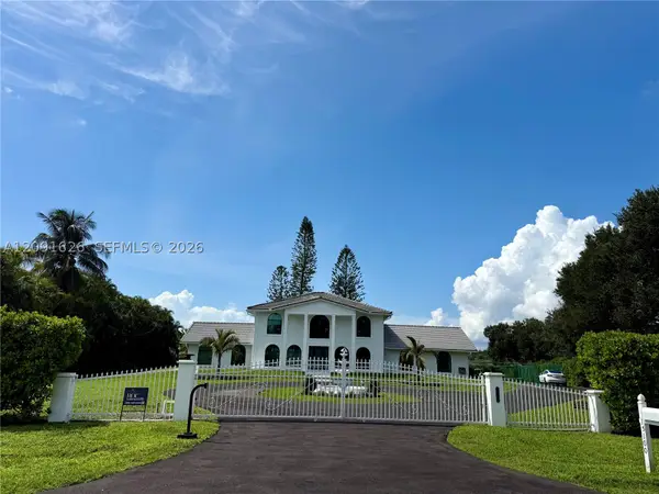 Address Withheld By Seller, Southwest Ranches, FL 33331