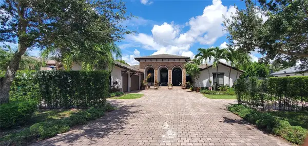 12965 SW 197th, Miami, FL 33177