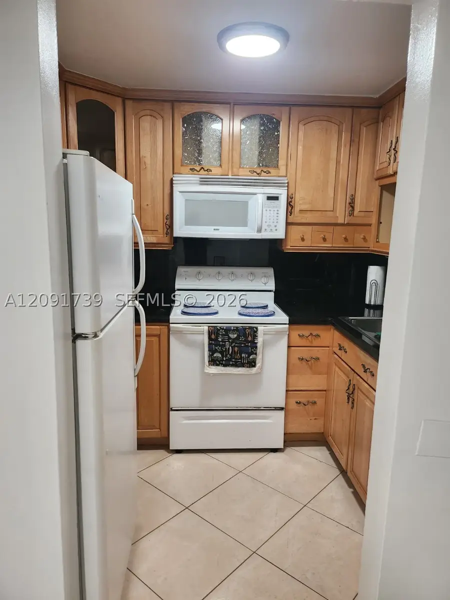 1725 W 60th #F202, Hialeah, FL 33012 - #2