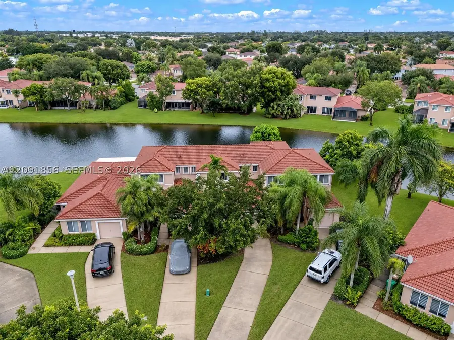 1724 SW 110th, Davie, FL 33324 - #2