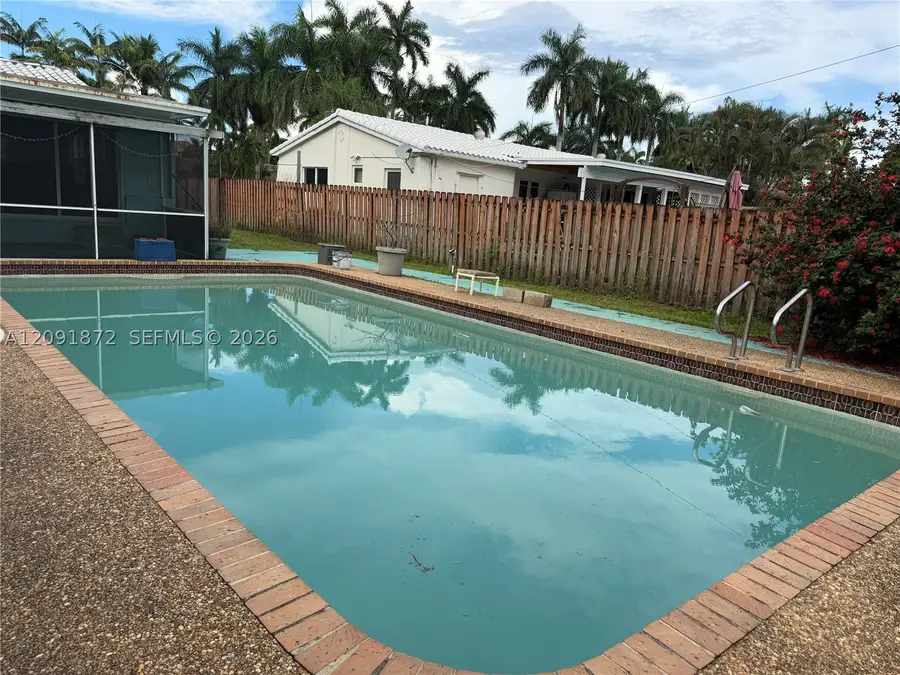 Address Withheld By Seller, Hollywood, FL 33019 - #2