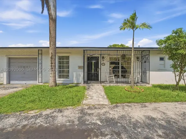 10321 Fairway Heights, Miami, FL 33157
