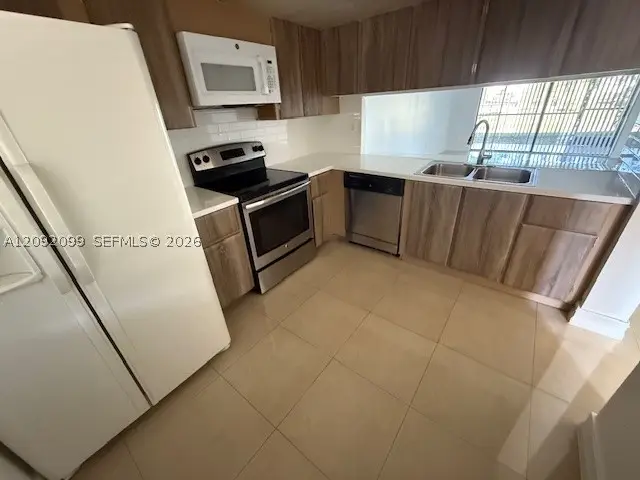 40 NW 76th #103-1, Plantation, FL 33324 - #3